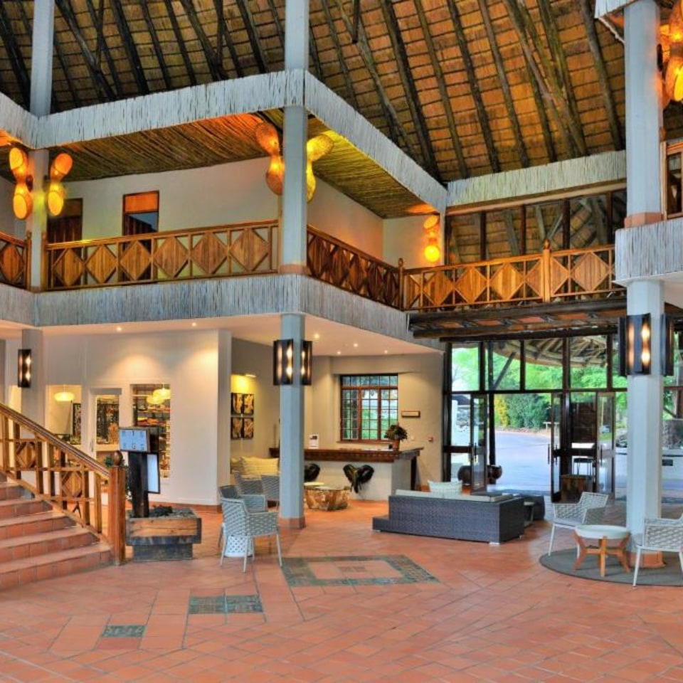 Cresta Mowana Lodge